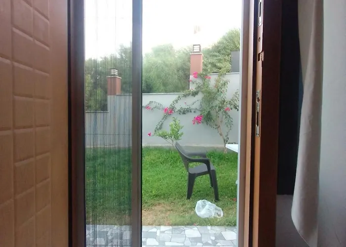 Vakantiehuis Seferihisarda Tam Muestakil 5 Odali Turizm Konutu *