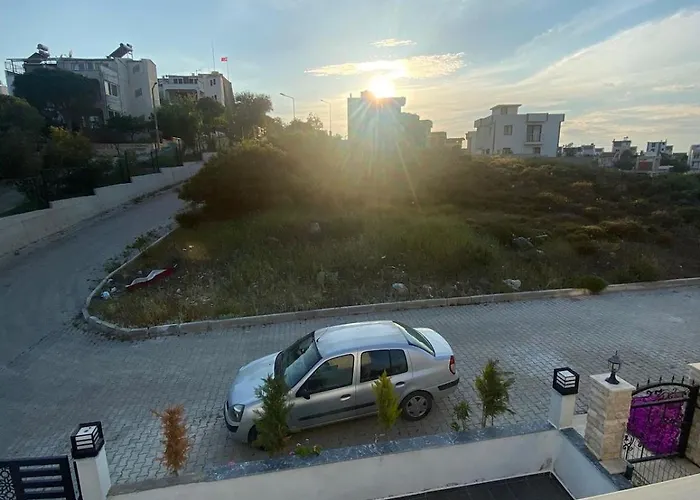 Seferihisarda Tam Muestakil 5 Odali Turizm Konutu Vakantiehuis *