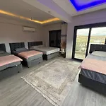 Seferihisarda Tam Muestakil 5 Odali Turizm Konutu *