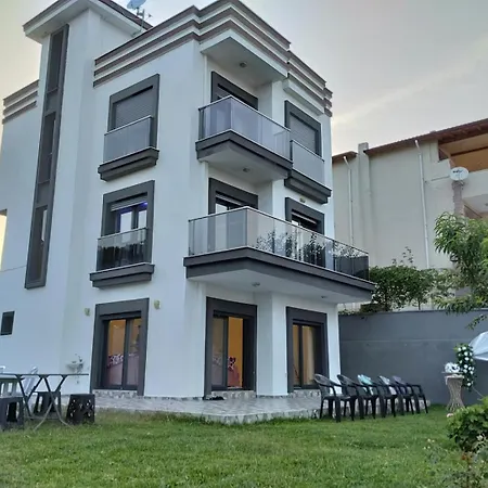 Seferihisarda Tam Muestakil 5 Odali Turizm Konutu Casa vacanze Seferihisar