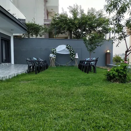 Casa vacanze Seferihisarda Tam Muestakil 5 Odali Turizm Konutu *