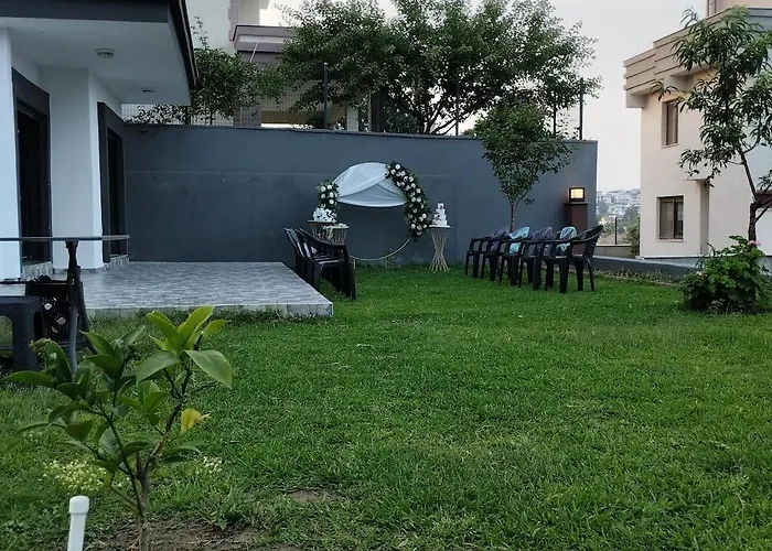 Seferihisarda Tam Muestakil 5 Odali Turizm Konutu Seferihisar